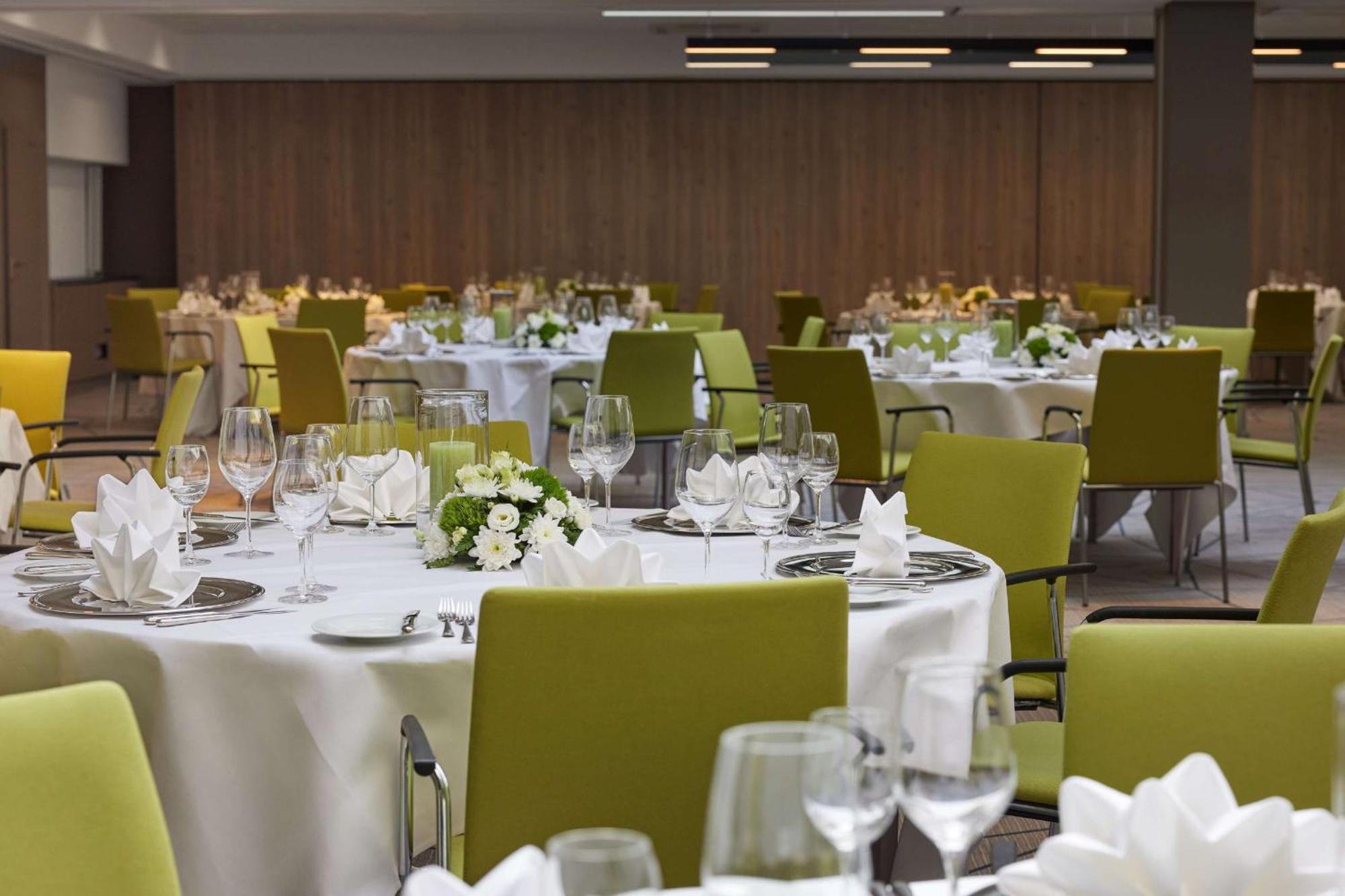 Doubletree By Hilton Schweizerhof 4* Hannover