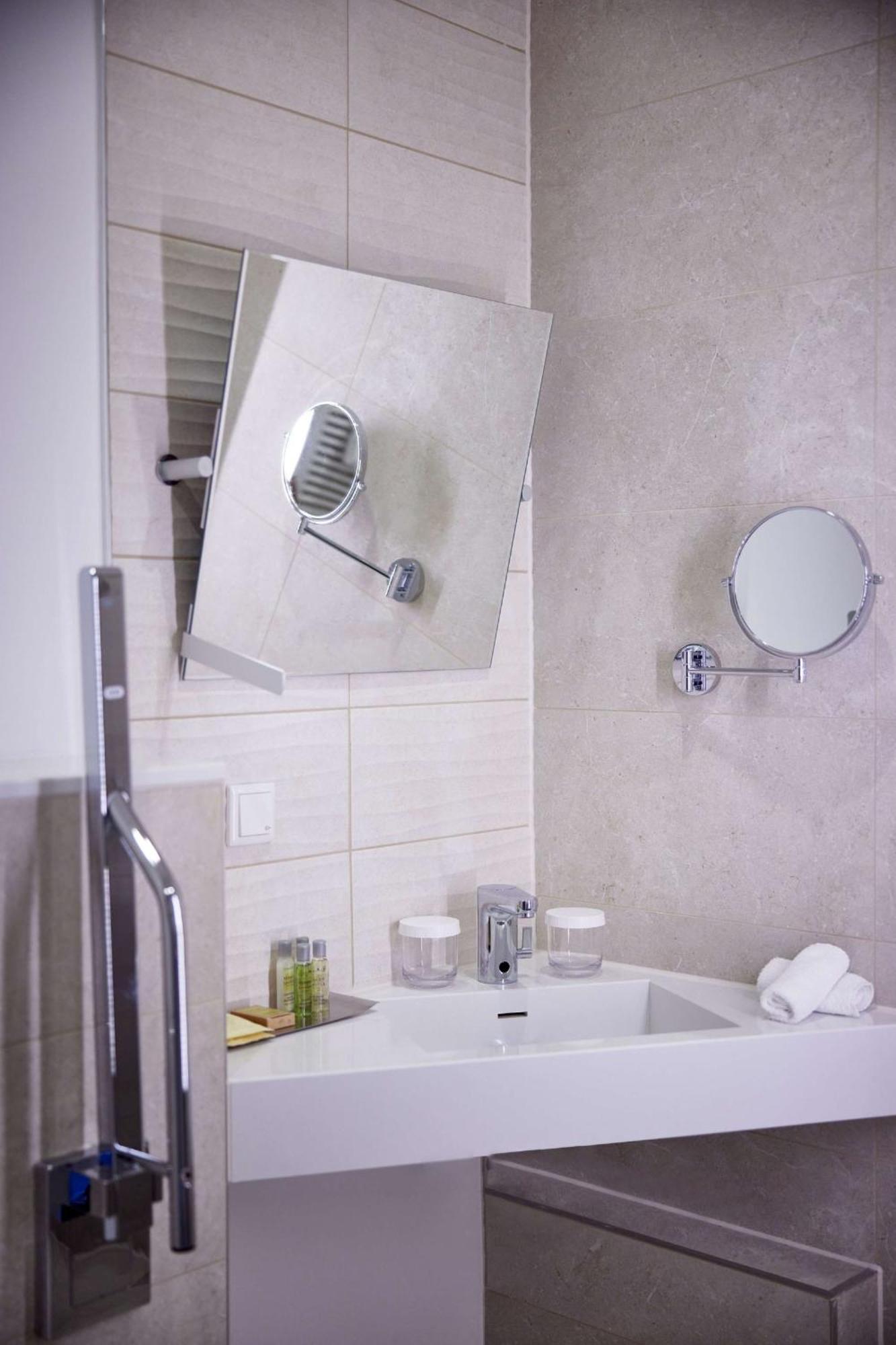 Doubletree By Hilton Schweizerhof 4* Hannover