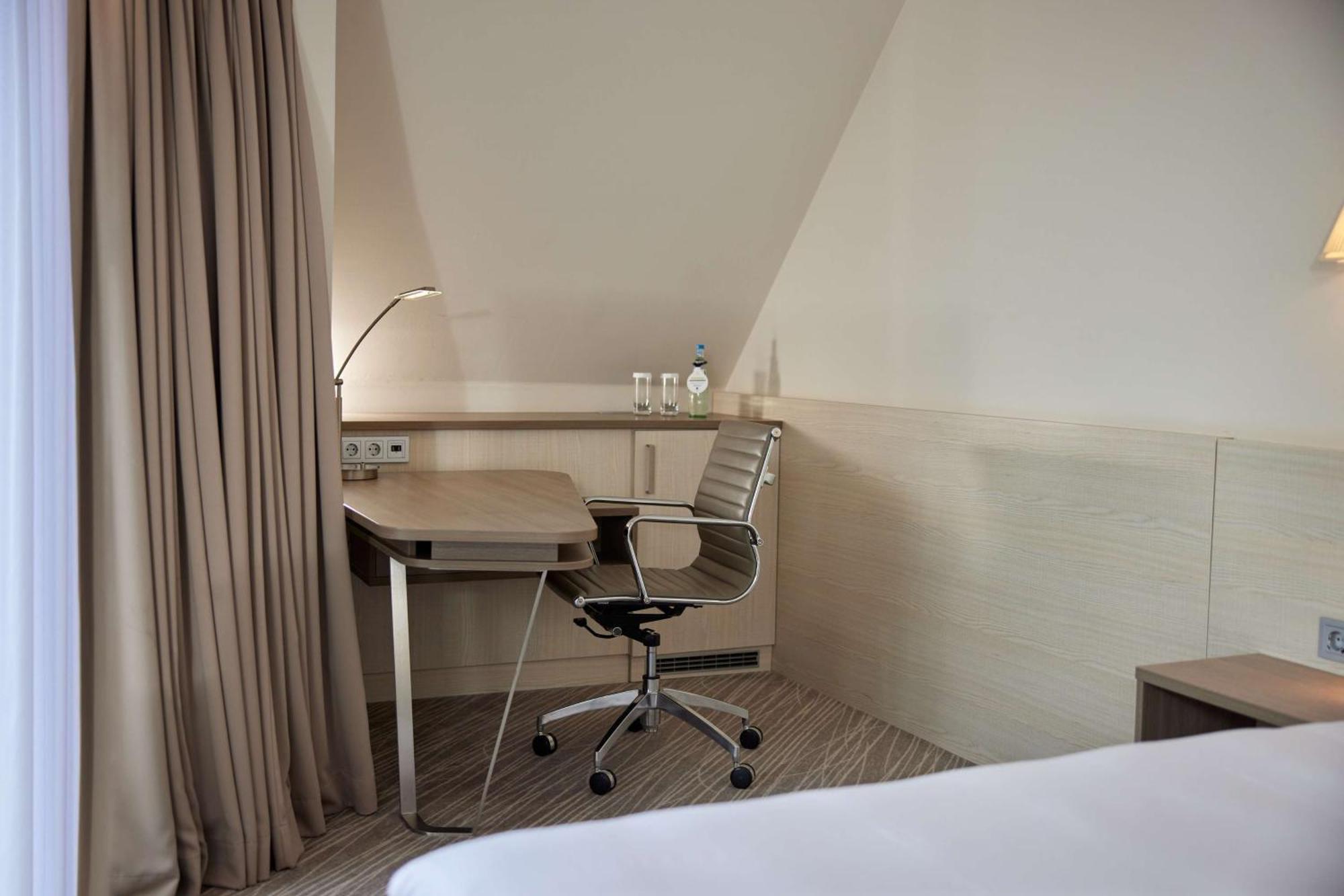 Hotel Doubletree By Hilton Schweizerhof
