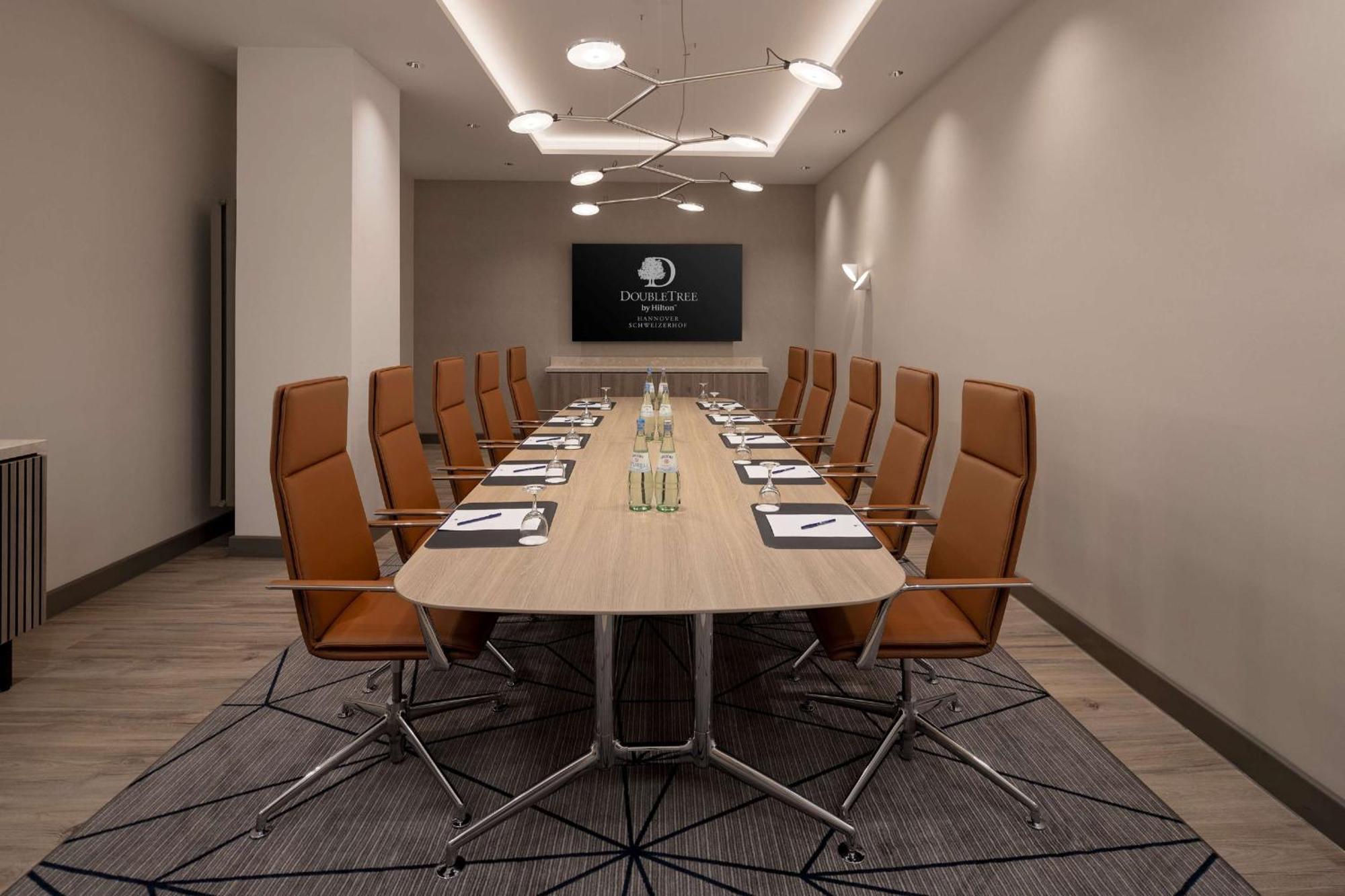 Doubletree By Hilton Schweizerhof Hotel Hanovre