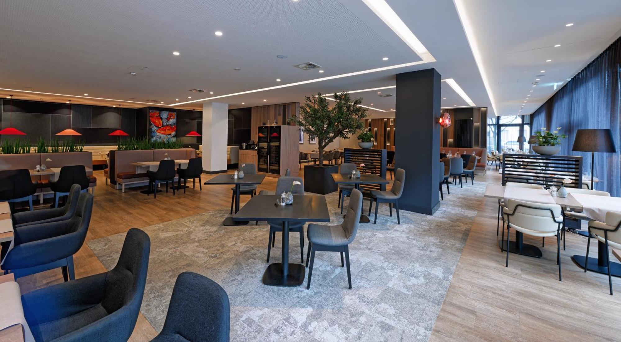 Doubletree By Hilton Schweizerhof 4*