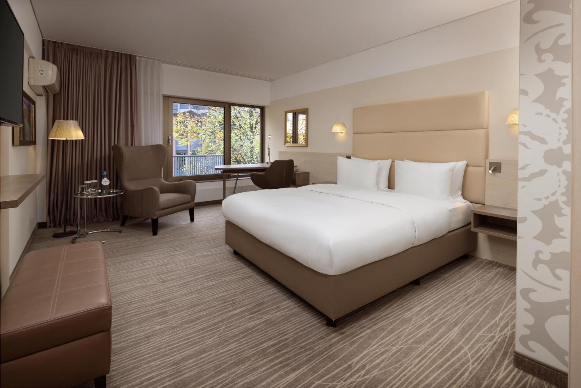 Doubletree By Hilton Schweizerhof Hotel Hanovre